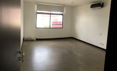 Casa de venta en Samborondón, Urbanización Isla Sol