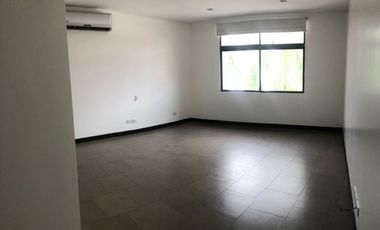 Casa de venta en Samborondón, Urbanización Isla Sol