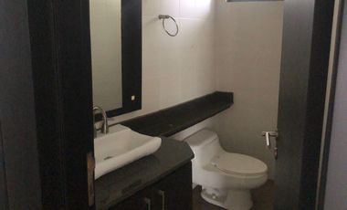 Casa de venta en Samborondón, Urbanización Isla Sol