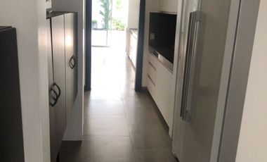 Casa de venta en Samborondón, Urbanización Isla Sol