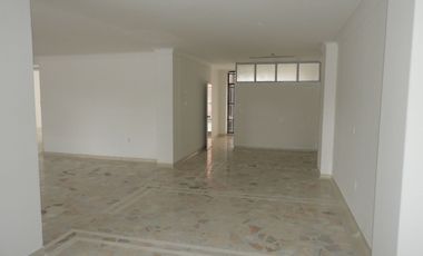 LOCAL COMERCIAL EN ARIENDO CABECERA