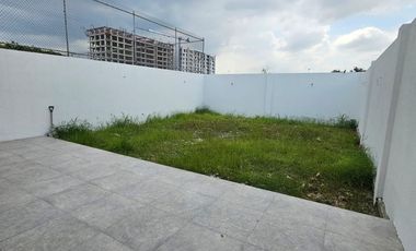 Casa de venta en Samborondón, Urbanización Tornero del Rio