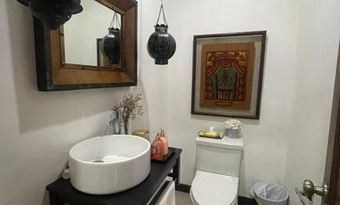 Casa de venta en Samborondón, Urbanización Villa Real