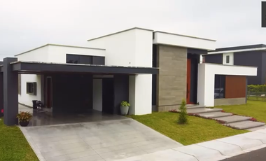 VENTA DE CASA EN RANCHO SAN FERNANDO