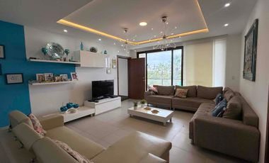 Alquiler de departamento en Manta en urbanización privada