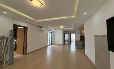 Alquilo departamento en Manta en urbanización privada zona sur