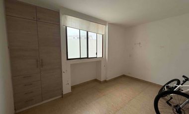 Alquilo departamento en Manta en urbanización privada zona sur