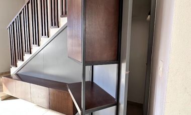 CASA EN RENTA EN HACIENDA VALBUENA ZONA NORTE CON ALBERCA