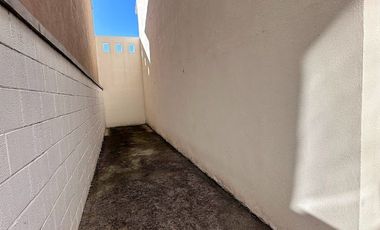 CASA EN RENTA EN HACIENDA VALBUENA ZONA NORTE CON ALBERCA