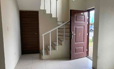 Alquiler de casa en Durán en urbanización privada