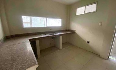 Alquiler de casa en Durán en urbanización privada