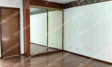 CASA EN VENTA EN COLIMA CON ALBERCA Y JARDIN