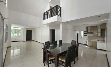 House for Rent: 75k 5br 4cr woodridge park L300sqm & F250sqm