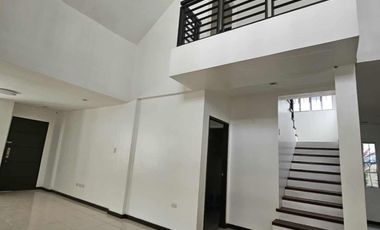 House for Rent: 75k 5br 4cr woodridge park L300sqm & F250sqm