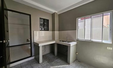 House for Rent: 75k 5br 4cr woodridge park L300sqm & F250sqm