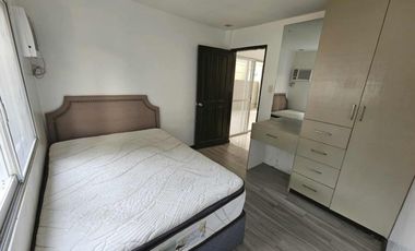 House for Rent: 75k 5br 4cr woodridge park L300sqm & F250sqm