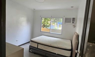 House for Rent: 75k 5br 4cr woodridge park L300sqm & F250sqm