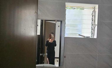 House for Rent: 75k 5br 4cr woodridge park L300sqm & F250sqm