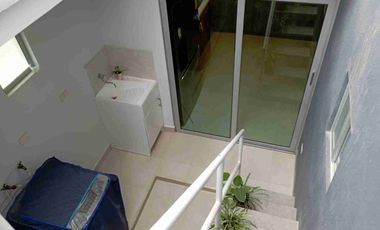 Vendo hermosa casa de estreno Salinas La Milina a media cuadra de la playa cerca a Supermaxi malecón San Lorenzo