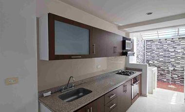 Venta de casa en conjunto cerrado de dos pisos,ubicada al oriente de la ciudad de neiva