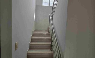 Venta de casa en conjunto cerrado de dos pisos,ubicada al oriente de la ciudad de neiva