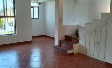 Casa en condominio, alberca, palapa, áreas verdes y vigilancia