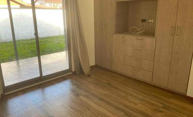 EN VENTA , AMPLIA CASA EN PARQUE R LAS PALMAS - LINARES