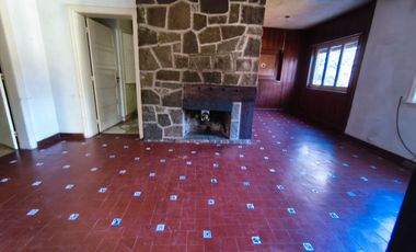 Casa En La Falda, Inmejorable Ubicación, Vista, Ppropiedad De Relevancia