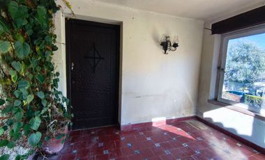 Casa En La Falda, Inmejorable Ubicación, Vista, Ppropiedad De Relevancia