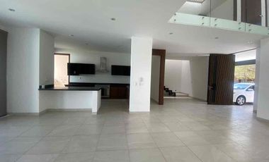 RENTA en la campiña del bosque