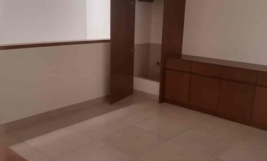 RENTA en la campiña del bosque