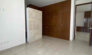 RENTA en la campiña del bosque