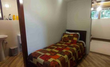 Preciosa Quinta vacacional de 4.400m² ,en venta. Puellaro. Quito, Ecuador.