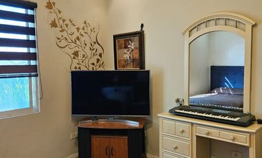 CASA EN EXCELENTE UBICAICON ZONA TRANQUILA