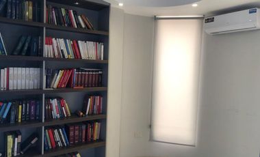 SE RENTA HERMOSA CASA FAMILIAR, MIRAFLORES,MACHALA