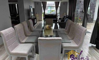 VENTA O RENTA AMUEBLADA,  ESQUINA,  4 HAB CON BAÑO!!