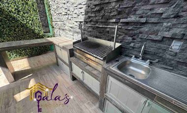 VENTA O RENTA AMUEBLADA,  ESQUINA,  4 HAB CON BAÑO!!