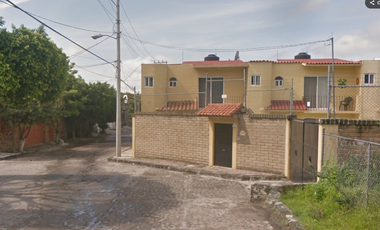 Casa En Condominio en venta en Burgos Bugambilias, Tres De Mayo