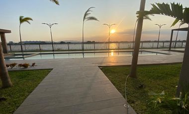 Departamento de venta en Riverside