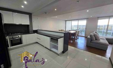 RENTA DEPARTAMENTO AMUEBLADO 3 HAB CON BAÑO CADA UNA!!