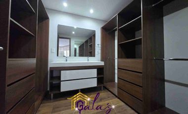 RENTA DEPARTAMENTO AMUEBLADO 3 HAB CON BAÑO CADA UNA!!