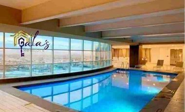 RENTA DEPARTAMENTO AMUEBLADO 3 HAB CON BAÑO CADA UNA!!