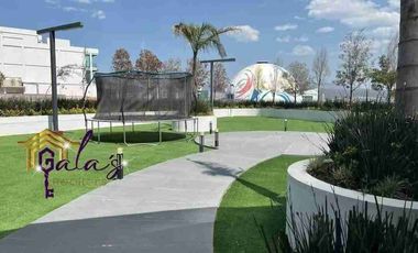 RENTA DEPARTAMENTO AMUEBLADO 3 HAB CON BAÑO CADA UNA!!