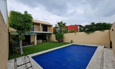 CASA EN VENTA EN FRACC. SAN JERONIMO AHUATEPEC