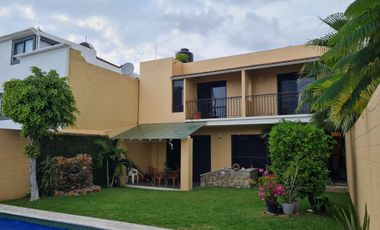 CASA EN VENTA EN FRACC. SAN JERONIMO AHUATEPEC