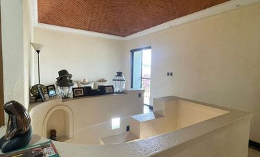 CASA EN VENTA EN FRACC. SAN JERONIMO AHUATEPEC