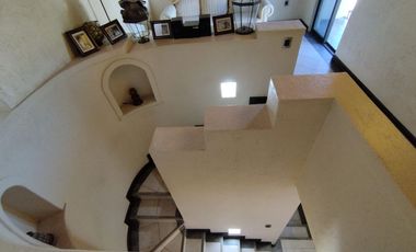 CASA EN VENTA EN FRACC. SAN JERONIMO AHUATEPEC