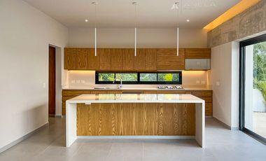 Exclusiva residencia en Cancún Country Club