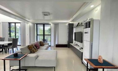 FOR SALE MODERN ELEGANT RETIREMENT HOME WITH SPACEOUS BACKYARD NEAR THE VALLEYS AND WITH ACCESS TO NEW CLARK CITY