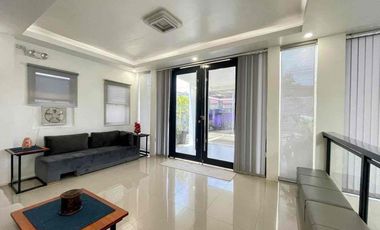 FOR SALE MODERN ELEGANT RETIREMENT HOME WITH SPACEOUS BACKYARD NEAR THE VALLEYS AND WITH ACCESS TO NEW CLARK CITY